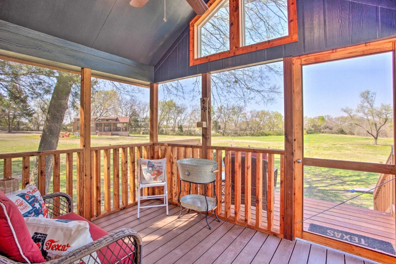 Cozy Mckinney Tiny Home With Porch And Fire Pit! Exterior photo